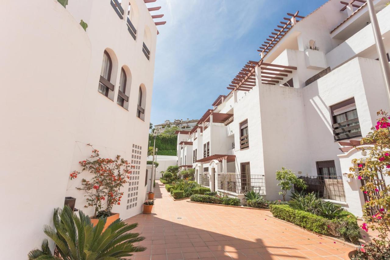 Luxury 4 Bedroom Penthouse Appartamento